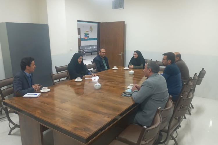 بازدید خانم دکتر براتی سرپرست جدید از مجتمع